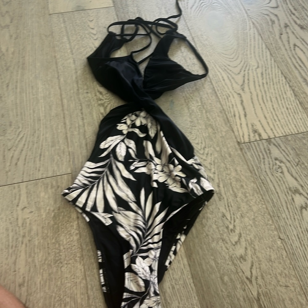 cupshe bathing suit